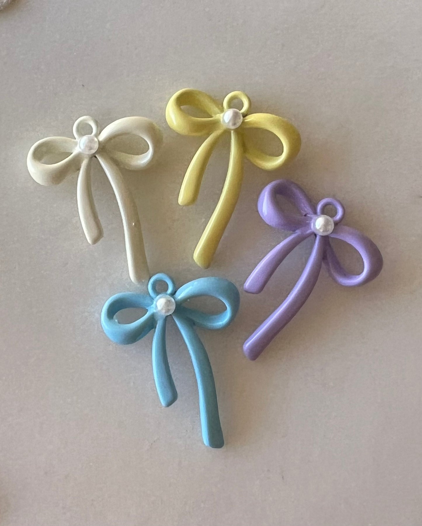 Ribbon Bow