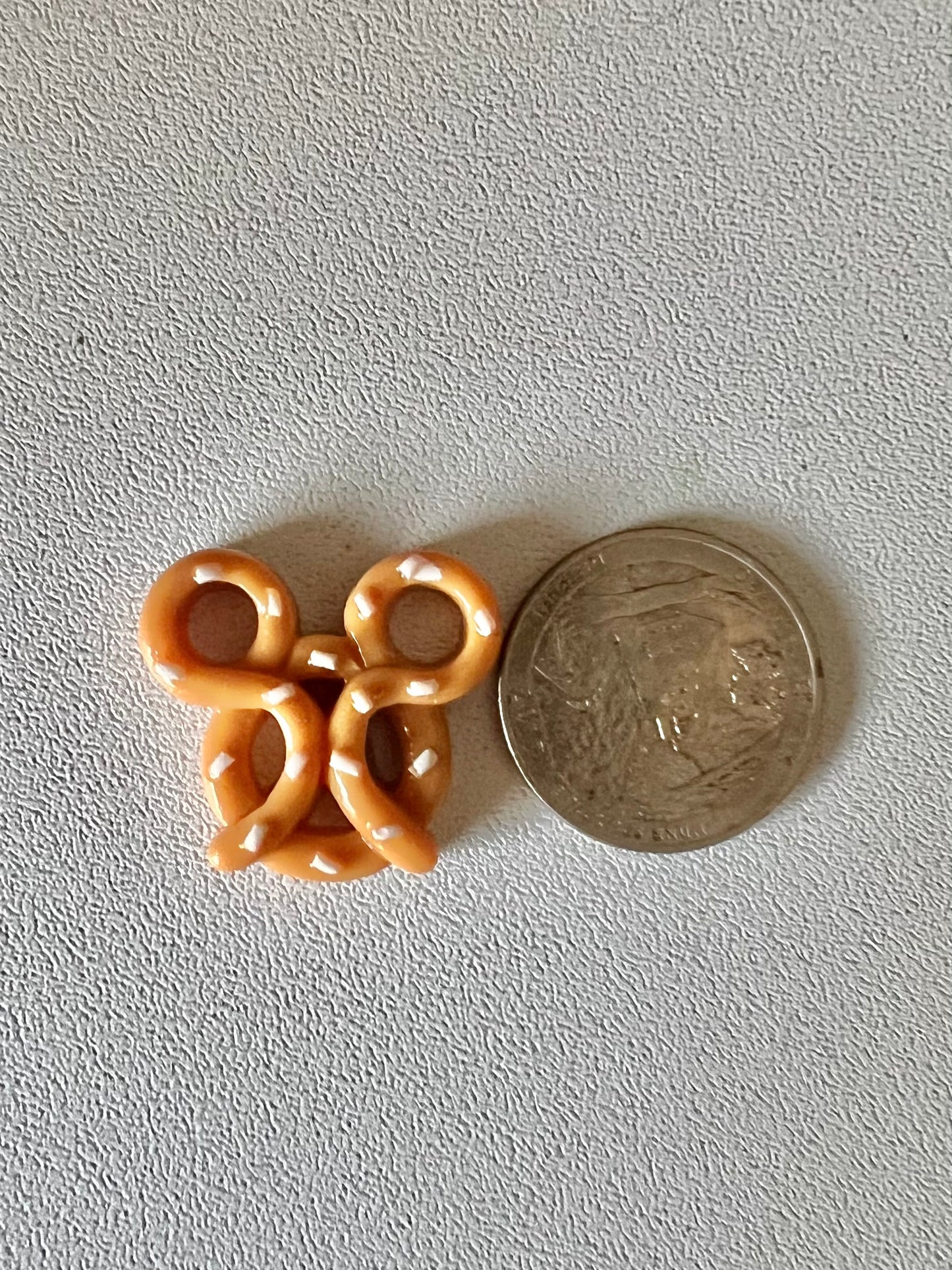 Pretzel Charm